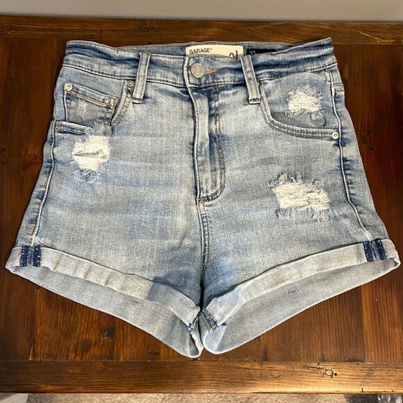 Garage Ultra High Rise Jean Shorts Size 1 - Picture 1 of 5